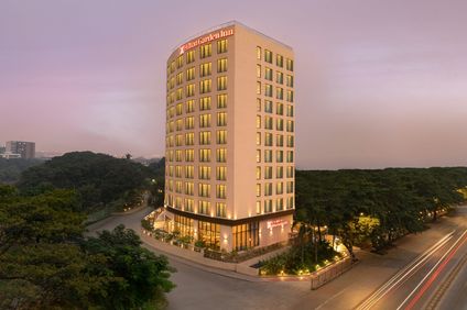 Hilton Garden Inn Mumbai Airport