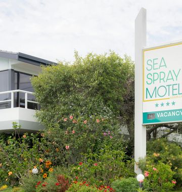 Sea Spray Motel