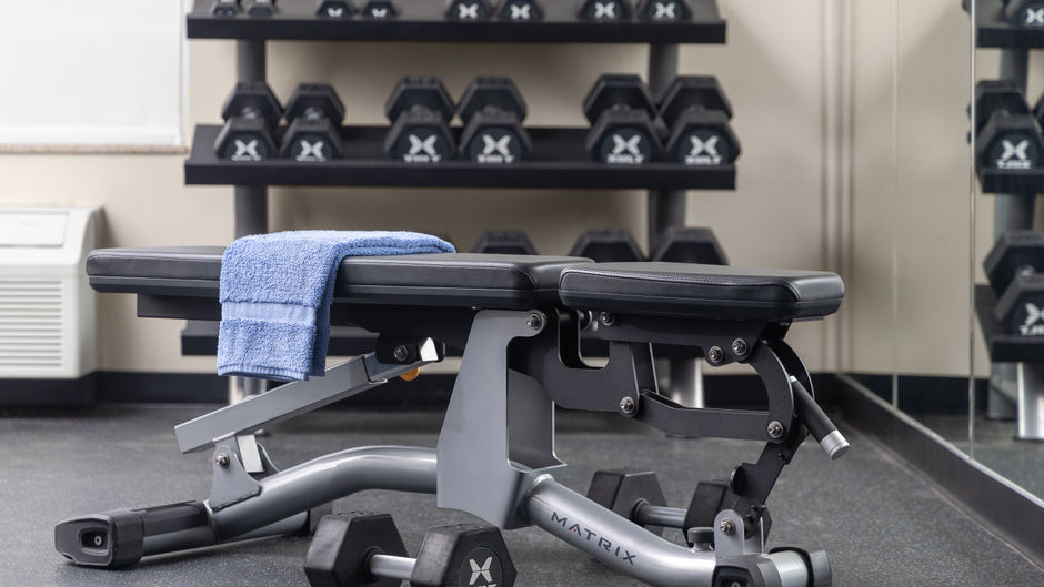 Holiday Inn Express Hotel & Suites Health Club