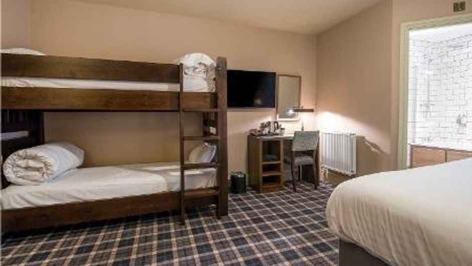 Swallow Falls Hotel Room