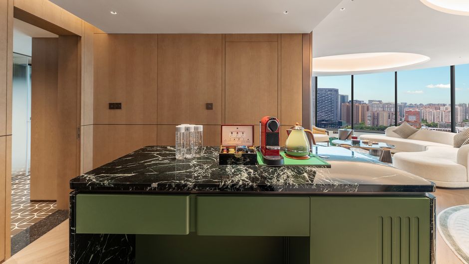 Hotel Indigo Financial City by Suite
