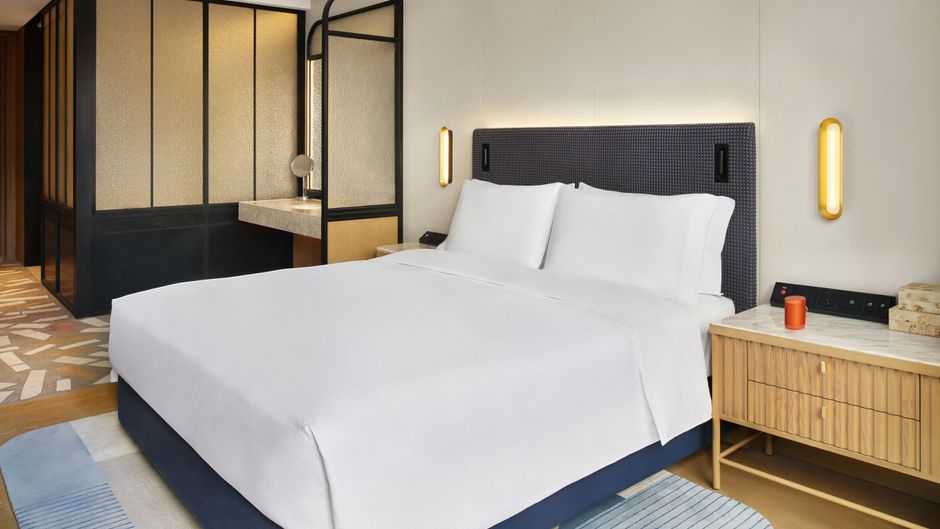 Xi Zhe Wuxi Curio Hilton Room