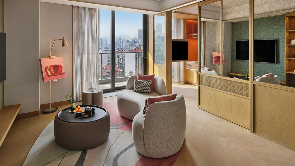 Xi Zhe Wuxi Curio Hilton Room