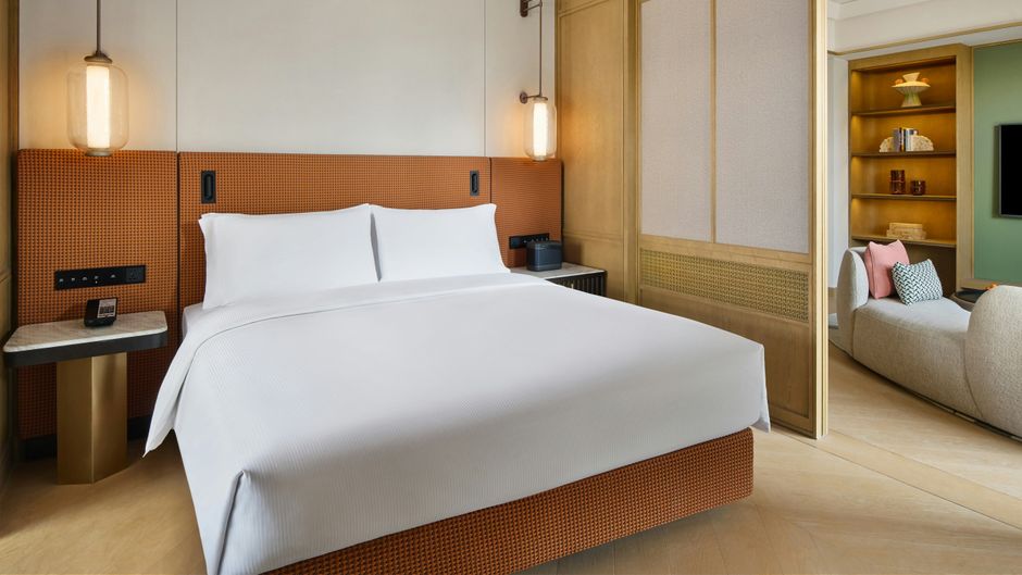 Xi Zhe Wuxi Curio Hilton Room