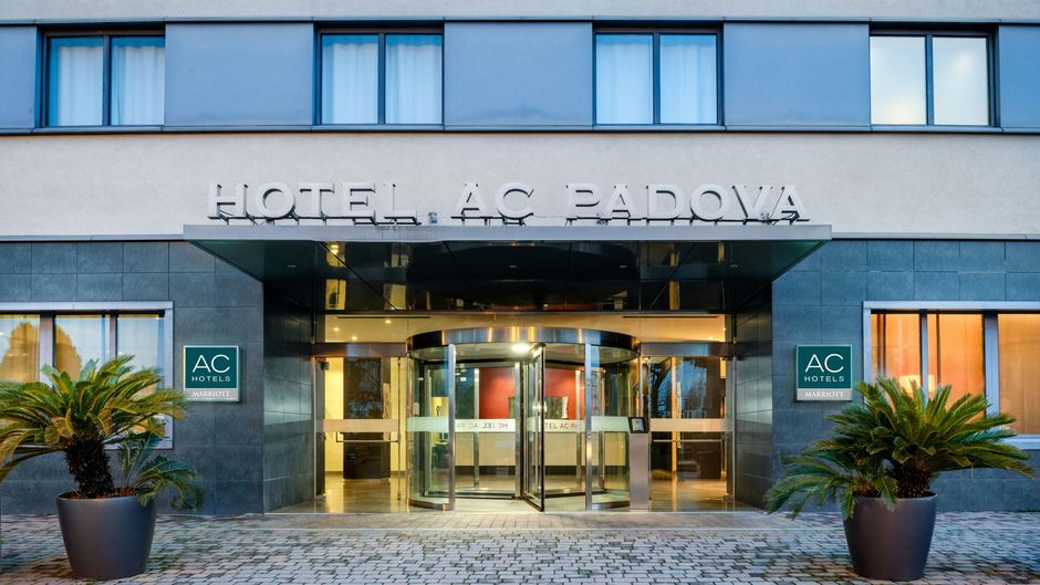 AC Padova Exterior