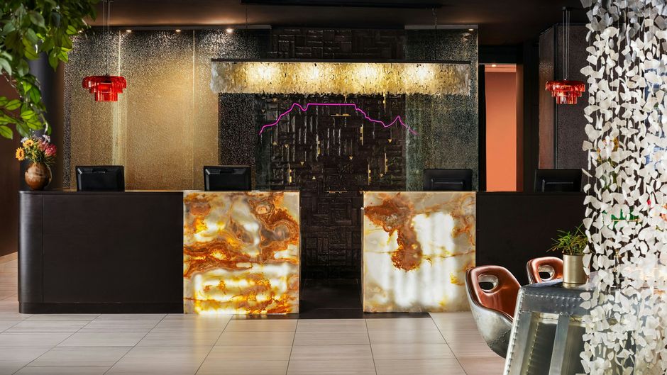 Protea Hotel Fire & Ice! Cape Town Lobby