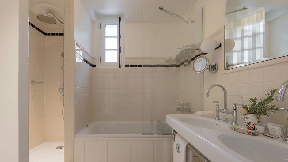 Les Sources de Vougeot Room