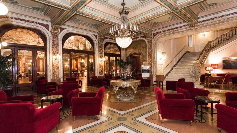 Grand Hotel Plaza Roma Lobby