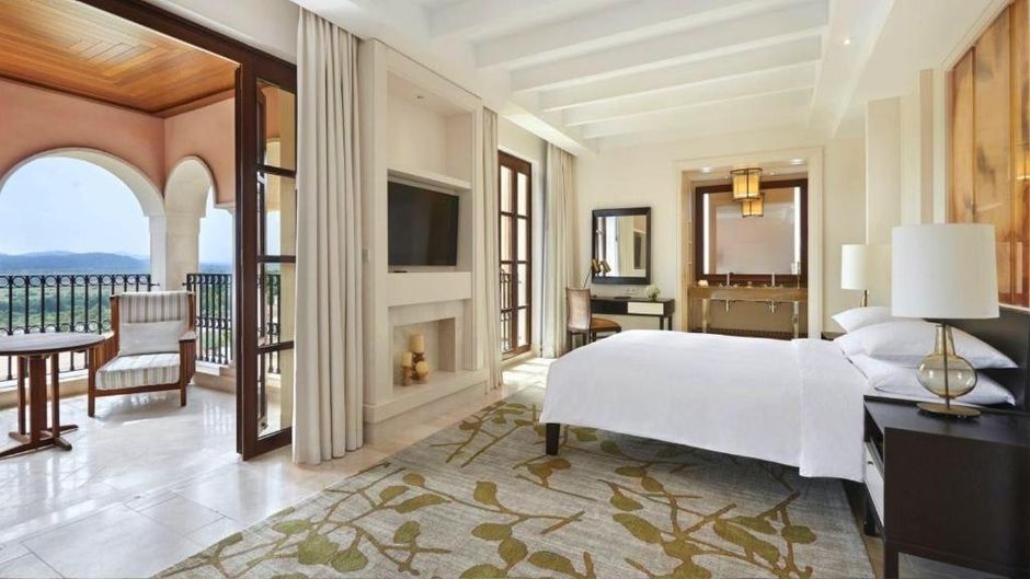 Cap Vermell Grand Hotel Suite