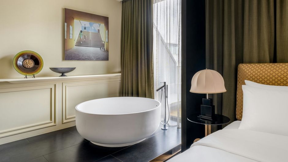 Roomers Munich, Autograph Collection Suite