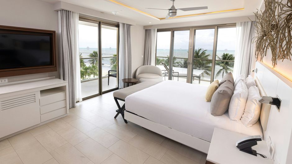 Hideaway at Royalton Riviera Cancun Room