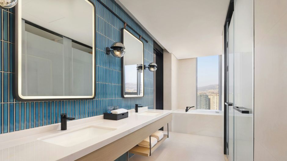 Four Points Sheraton Tianshui Room