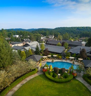 Old Edwards Inn & Spa