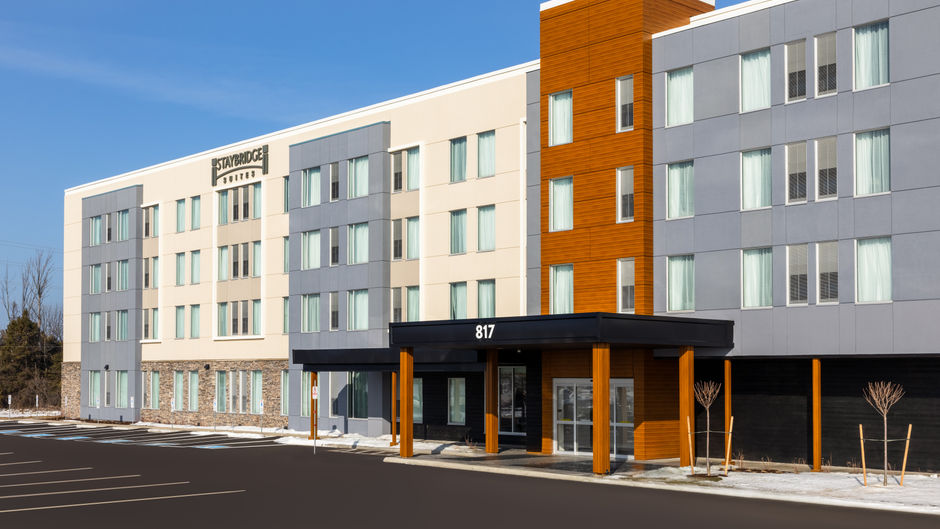 Staybridge Suites Kincardine Sout Exterior