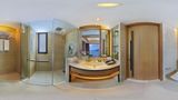 <b>Amari Phuket Suite</b>. Virtual Tours powered by <a href="https://www.leonardoworldwide.com/" title="Leonardo Worldwide" target="_blank">Leonardo</a>.