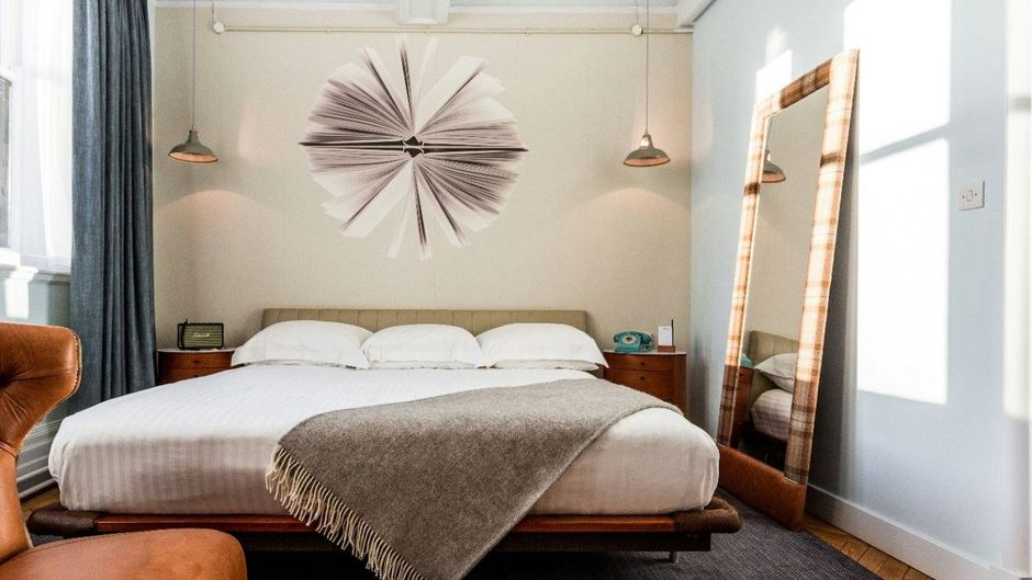 Heathcote Hotel Room