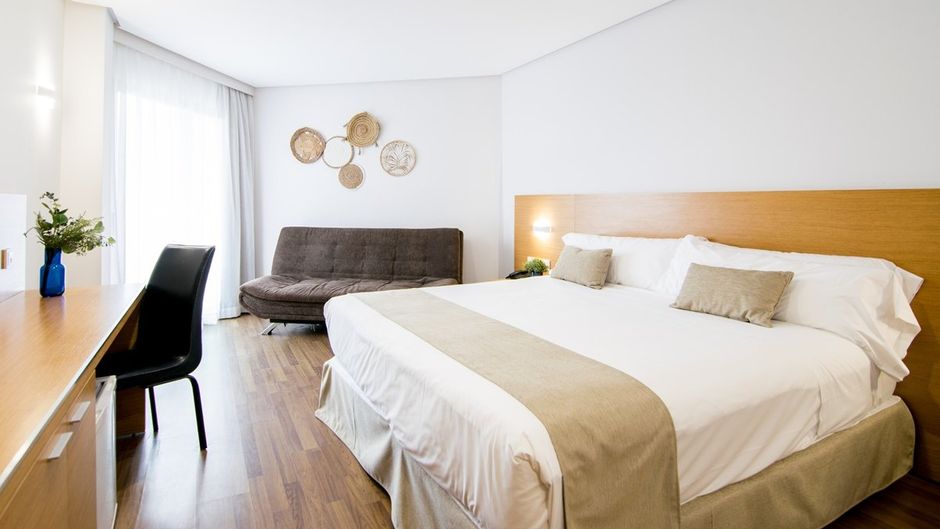 Cullera Holiday Hotel Room
