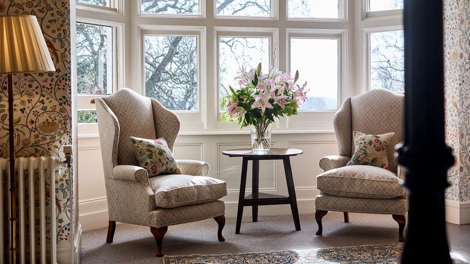 Ockenden Manor Hotel Suite