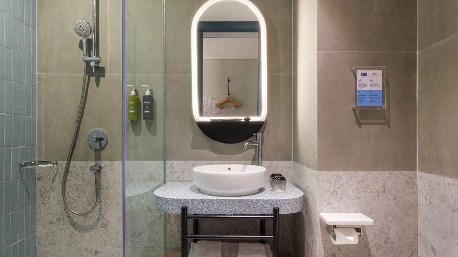 Holiday Inn Express Bandung Braga Room