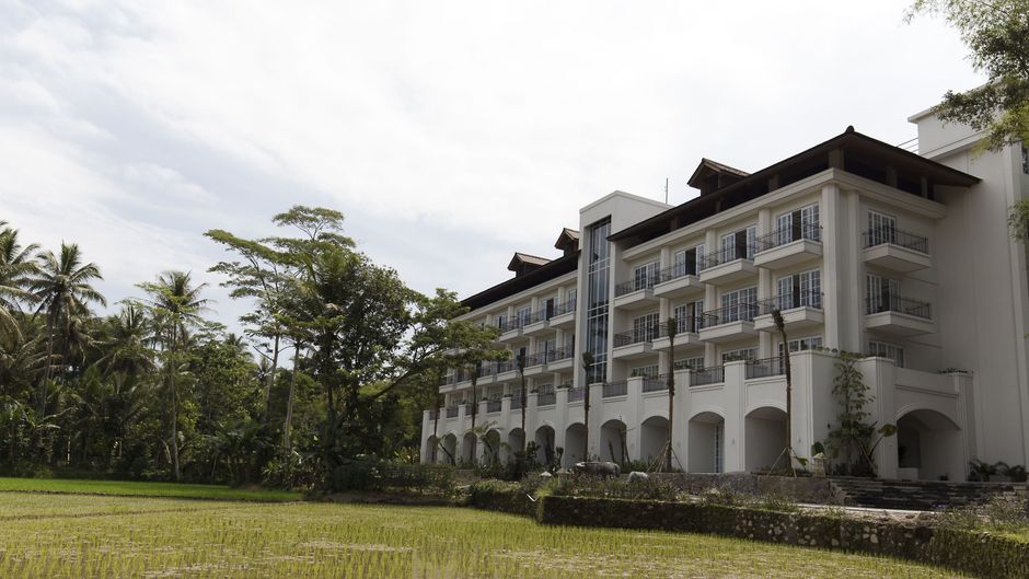 Plataran Heritage Hotel & Conv Ctr Exterior