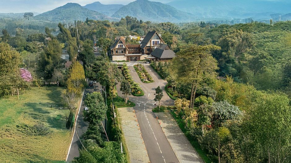 Villa Puncak by Plataran Exterior
