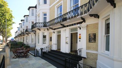 Andover House Hotel
