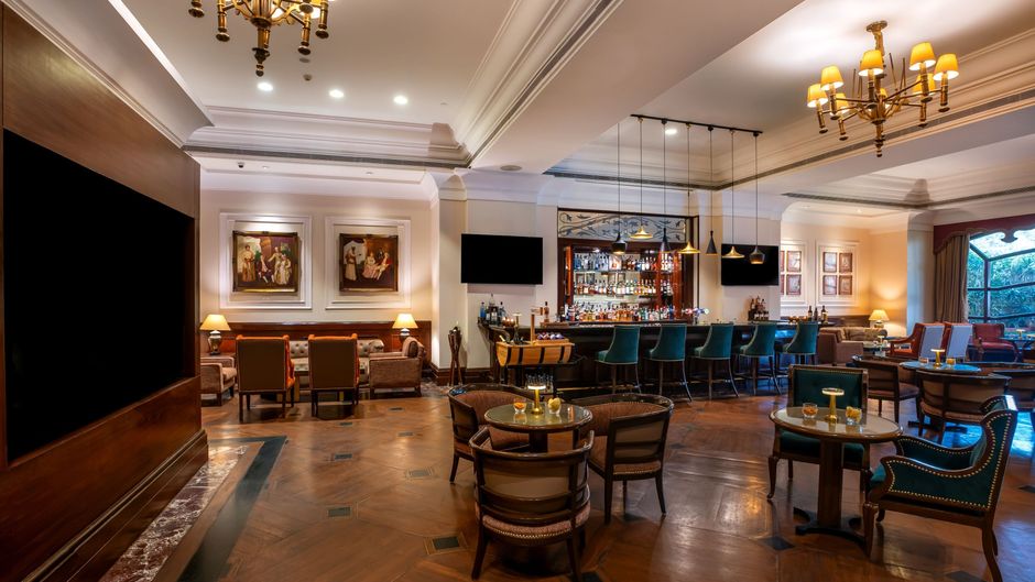 Eros Hotel New Delhi by IHG Restaurant