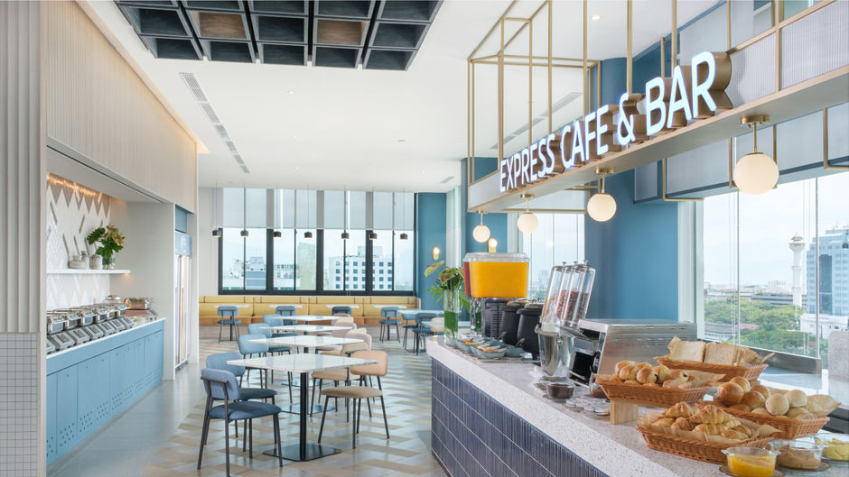 Holiday Inn Express Bandung Braga Restaurant