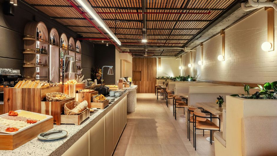 Loma Medellin Restaurant