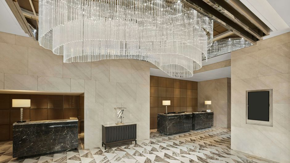 The Fairway Place- Marriott Exec Apts Lobby