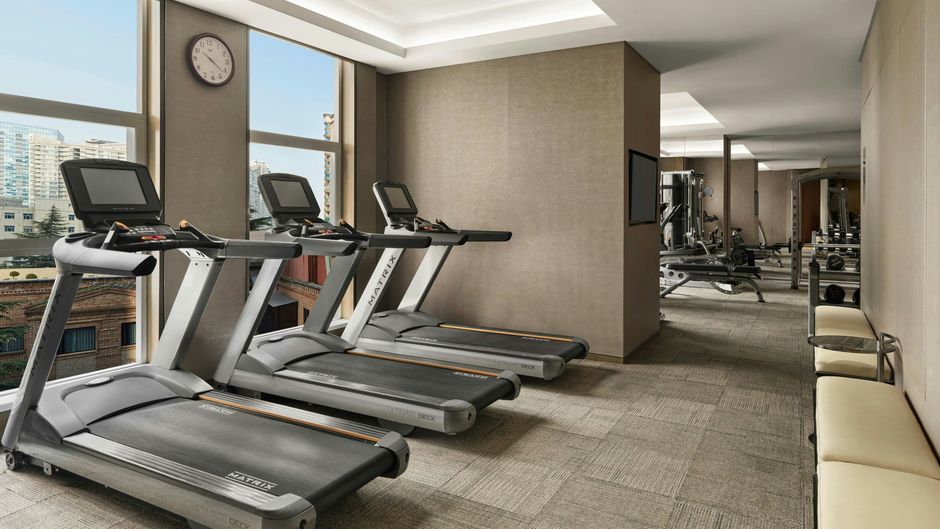 The Fairway Place- Marriott Exec Apts Health Club