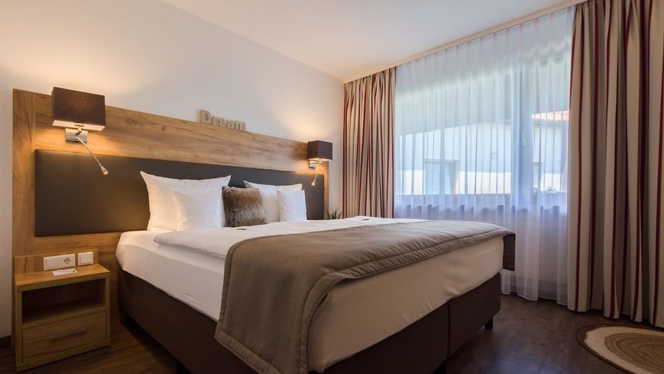 Neo Hotel Esslingen Room