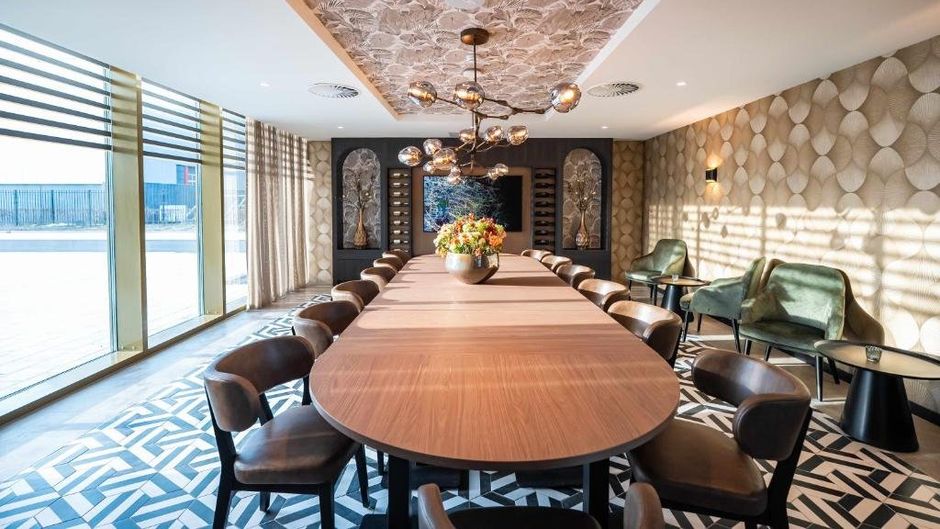 OZO Hotels De President Meeting