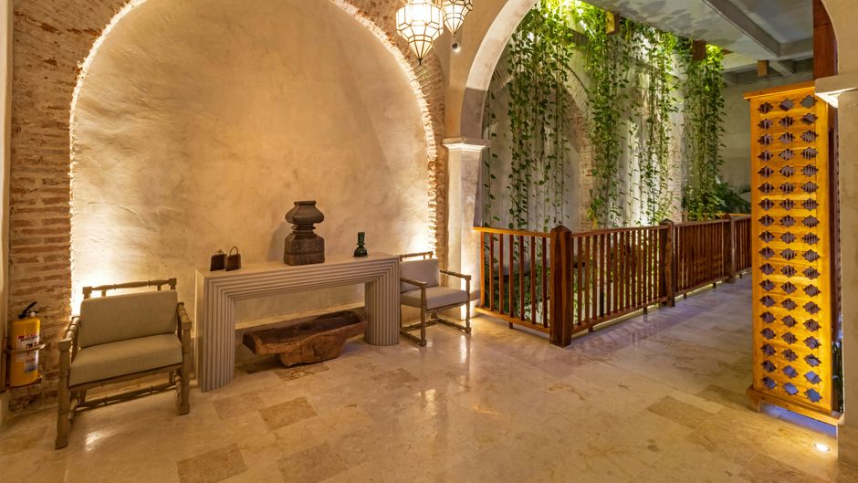 Hotel Quadrifolio Lobby