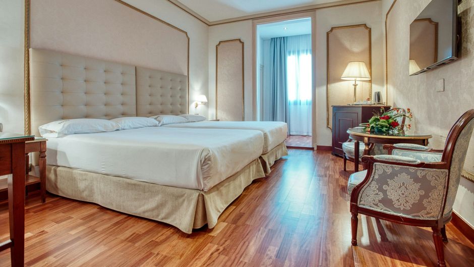 Hotel Roger De Lluria Spa