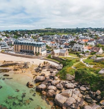 Castel Beau Site