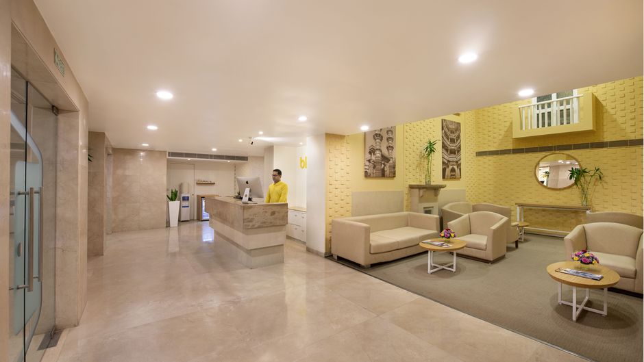 bloomSuites Ahmedabad Lobby