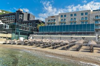 Avala Resort & Villas