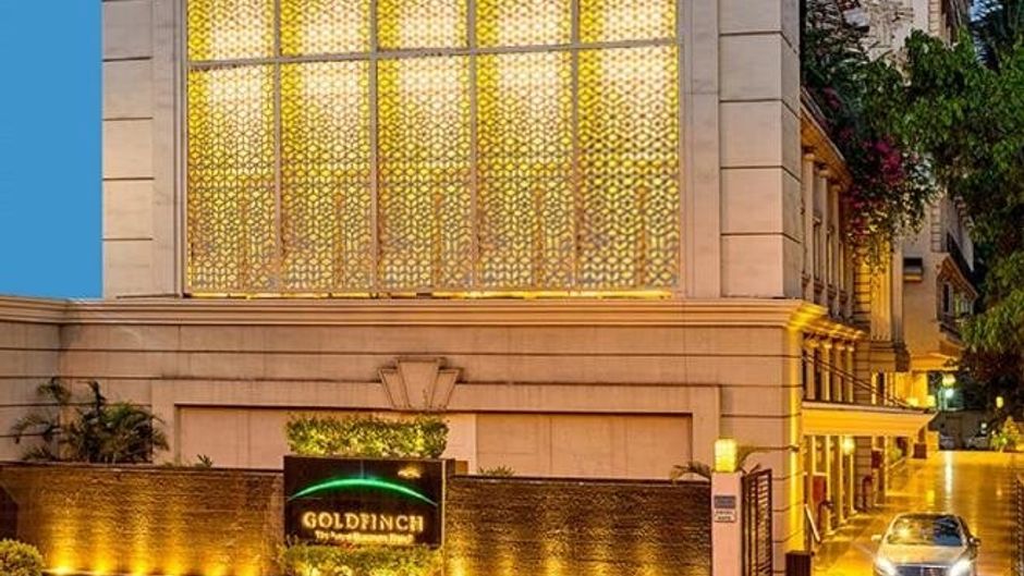 Goldfinch Hotel Mumbai Exterior