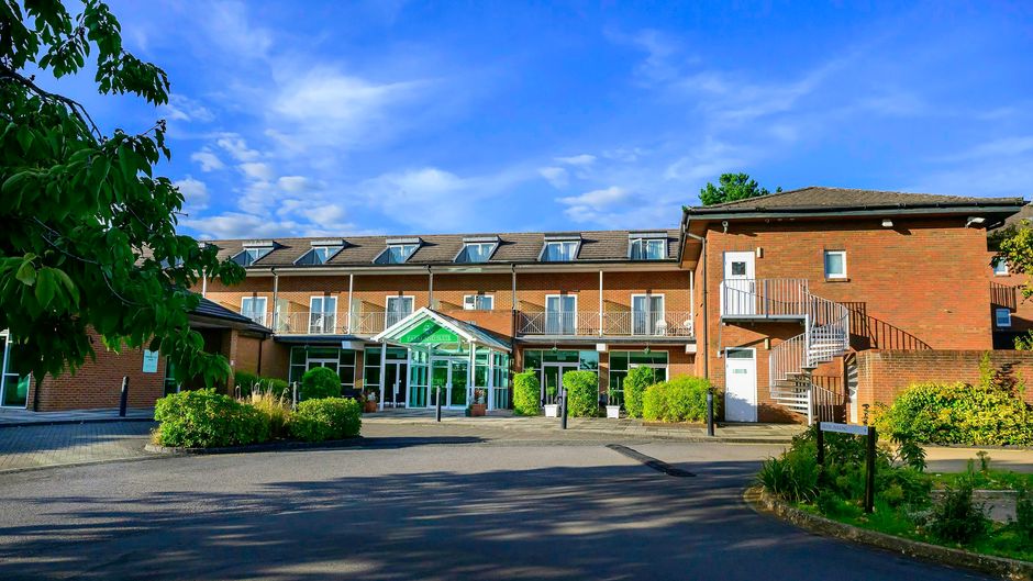 The Regency Park Hotel Exterior