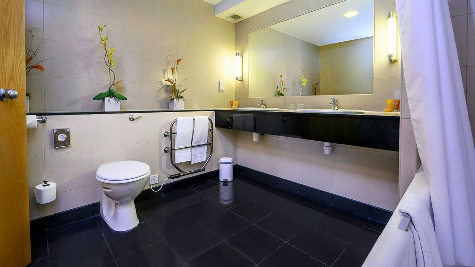 The Regency Park Hotel Suite