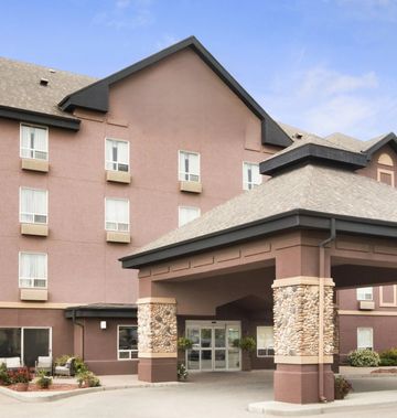 Prairie Crest Hotel Calgary