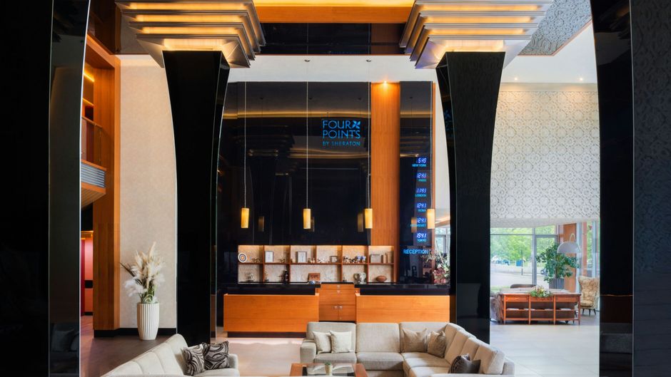 Four Points by Sheraton Kecskemet Hotel Lobby
