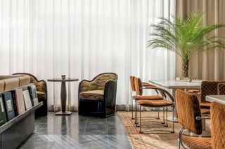 Roomers Munich, Autograph Collection
