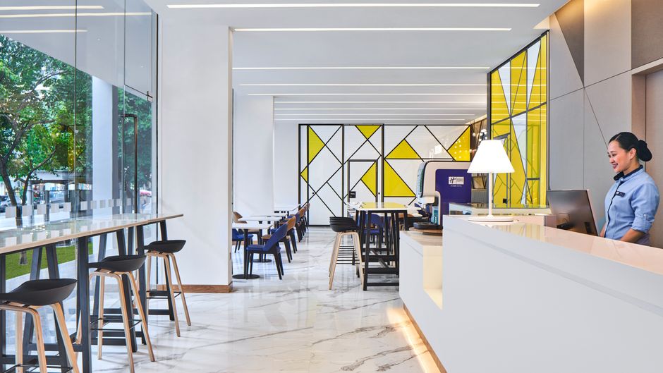 Holiday Inn Express Singapore Serangoon Exterior