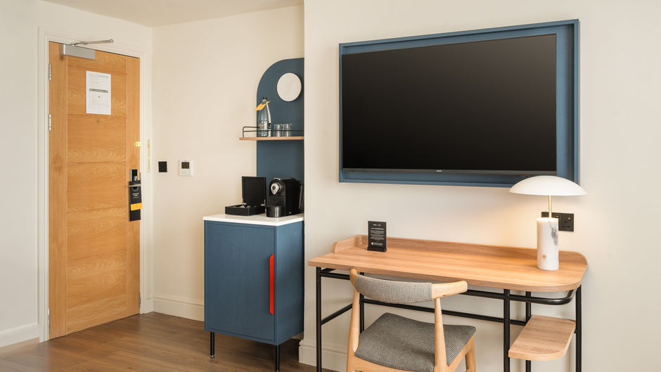 London Bloomsbury Square Hotel Room