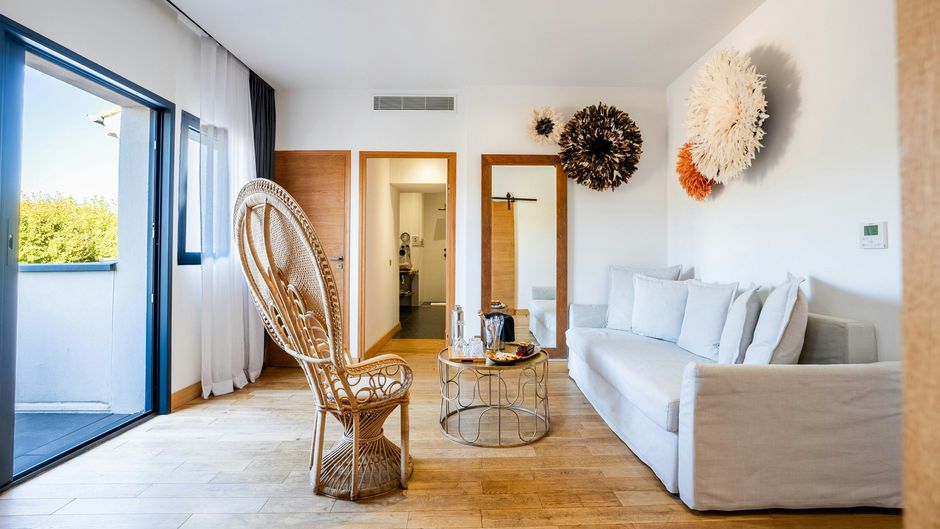 Le Saint-Remy Suite