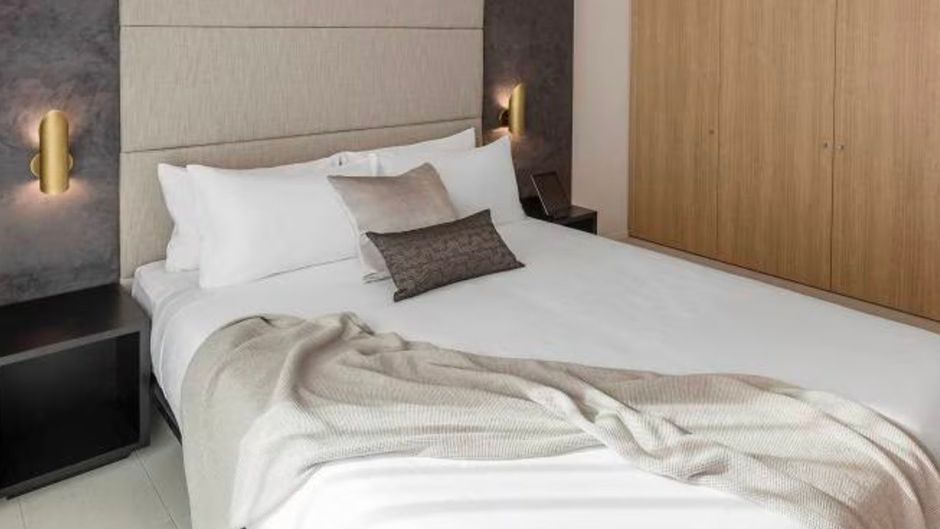SKYE Suites Sydney Room