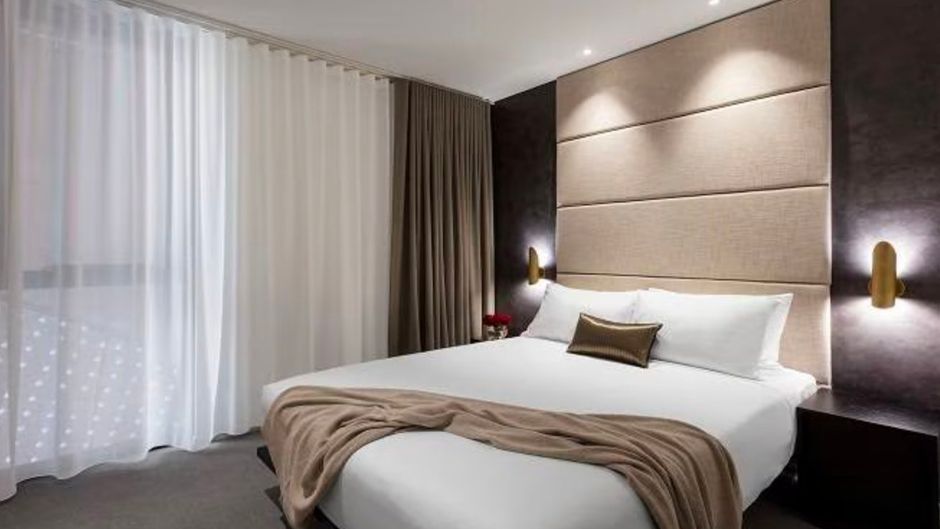 SKYE Suites Sydney Room