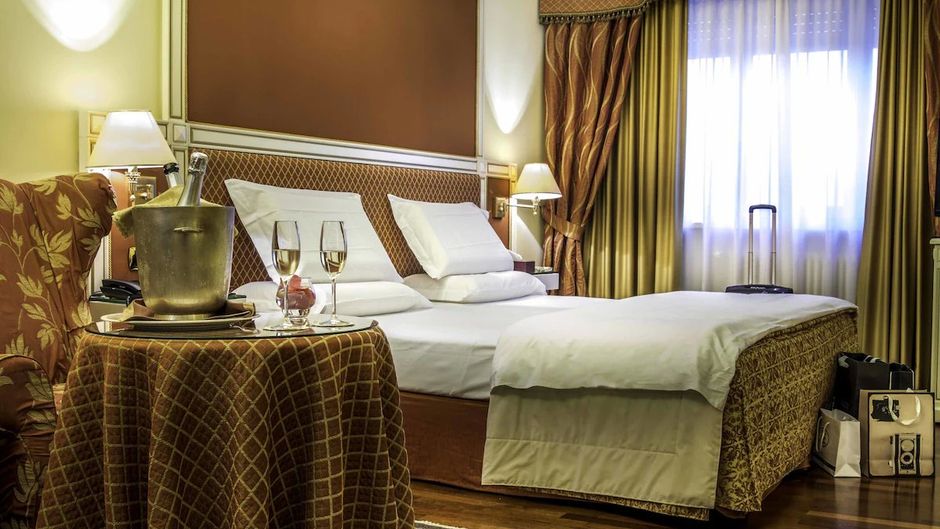 La Bussola Hotel Room